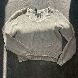 Knit sweater